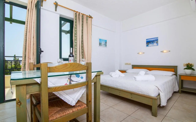 Dionysos Apartments