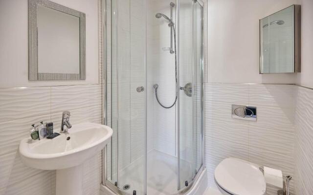 Host Stay Farrers View