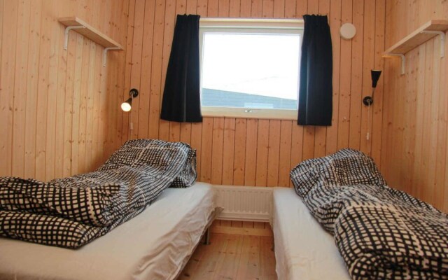 Inuk Hostels