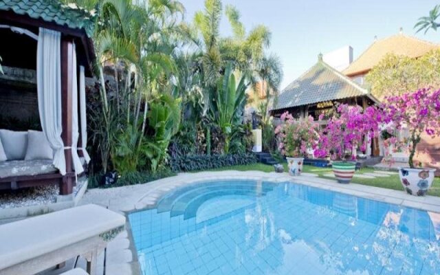 Villa Manggis