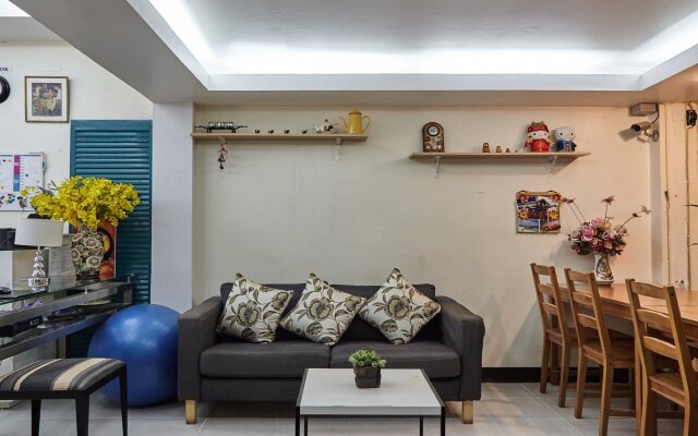 Asoke Montri Hostel