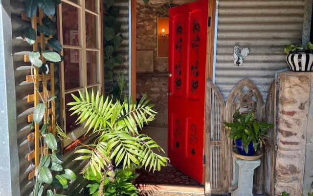 Old Chaff Mill Retreat - - luxury vineyard accommodation