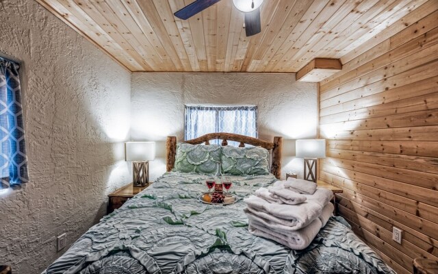 414overmtnhidemtncb - Overlook Mountain Hideaway