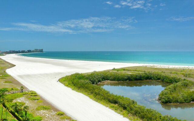 South Seas Tower 4-1711