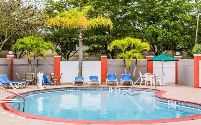 Quality Suites Fort Myers I-75