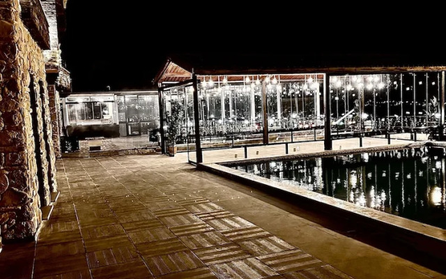 Yeşilsu taş konağı