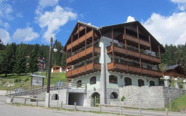 Residence Hotel Torre Del Brenta