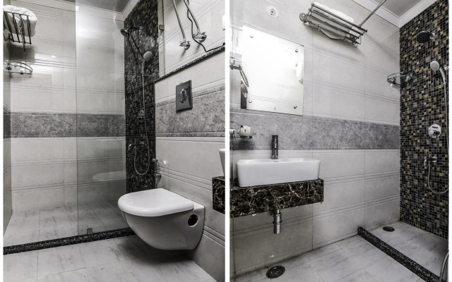 The Mayur Hotel by OYO Rooms