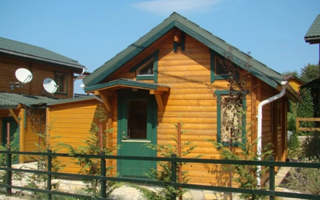 Zeus Village Chalet