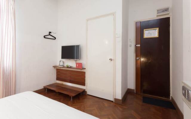 ZEN Rooms Raja Chulan