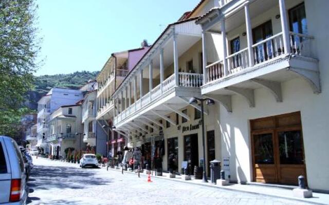 Apartment on Botanikuri