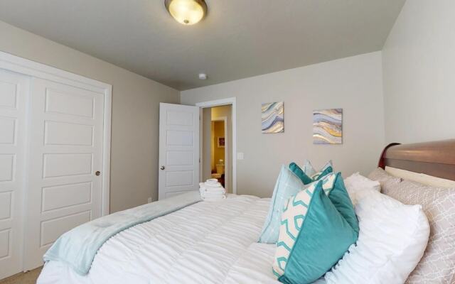 Sweet 3 Bedroom Apts