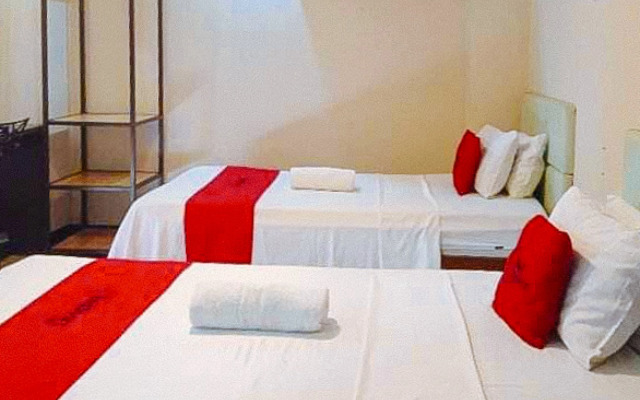Reddoorz near Landers Superstore Cebu City