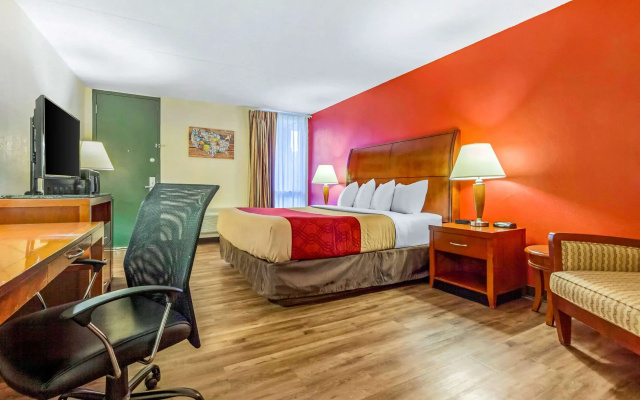 Econo Lodge Inn & Suites Brookings