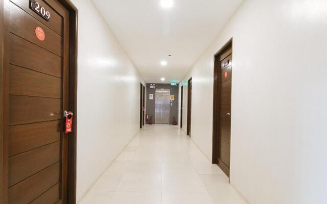 RedDoorz near Fernwoods Garden Quezon City
