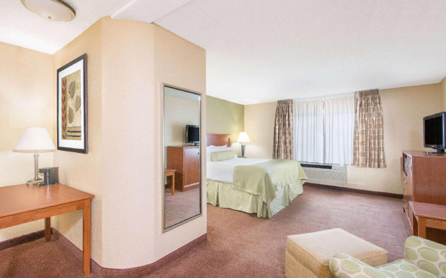 Holiday Inn Ellsworth