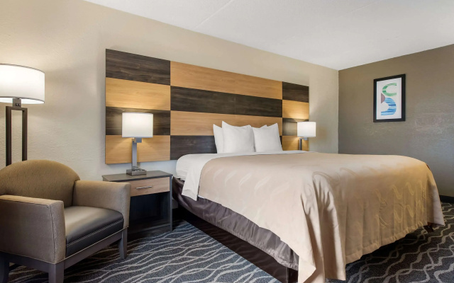 Quality Inn & Suites Lafayette I-65