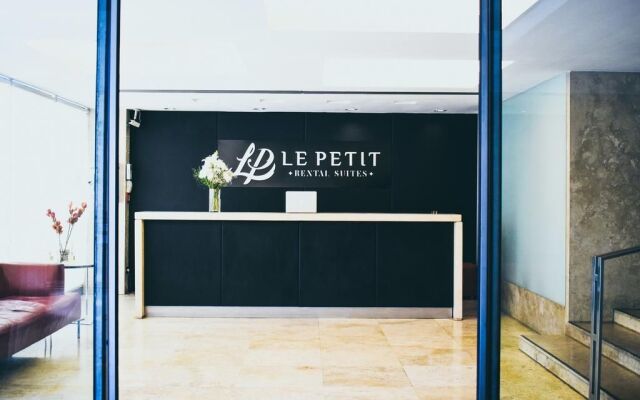 Le Petit Suites