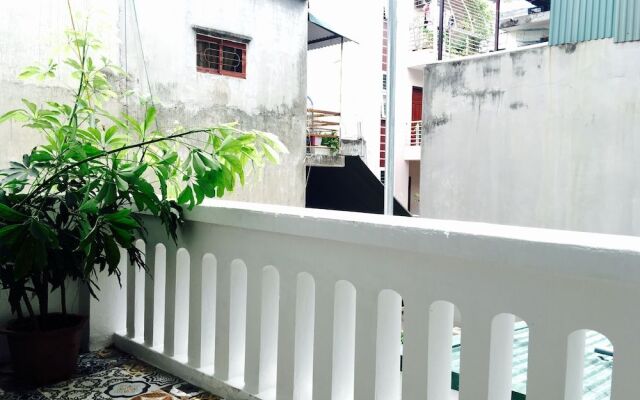 Awa Downtown Hostel