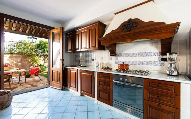 Giardini-naxos Beautiful Villa With Pool