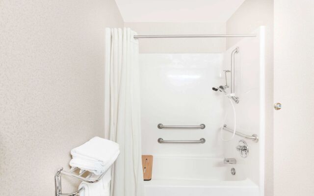 Sleep Inn & Suites Searcy near University