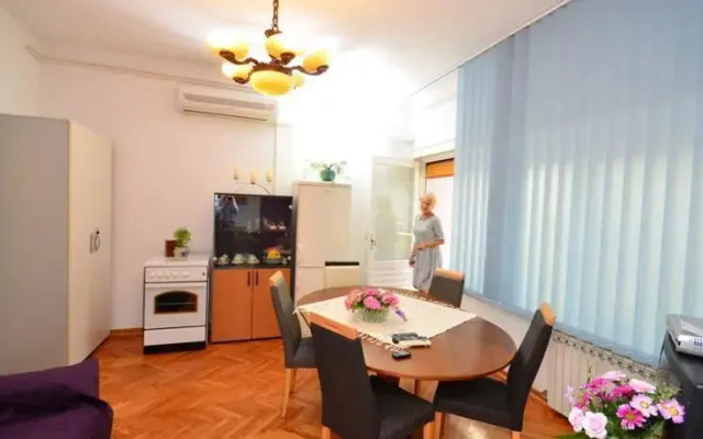 Apartment Park