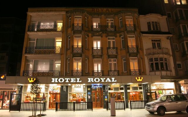 Royal Hotel