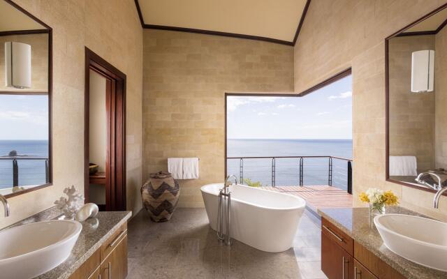 Four Seasons Resort Costa Rica at Peninsula Papagayo