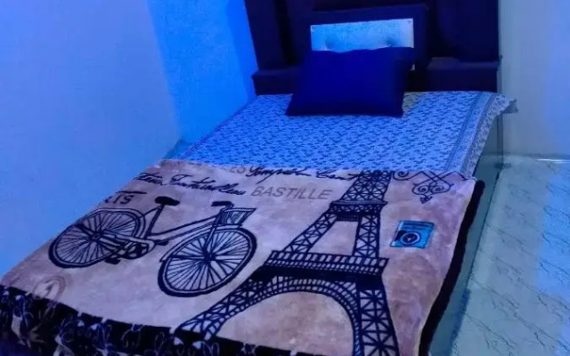 Oyo 80810F Bp Nigam Guest House