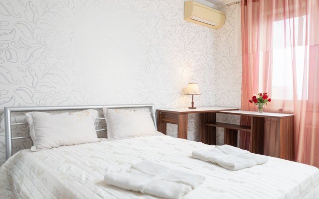 Apartment on Lenina 10