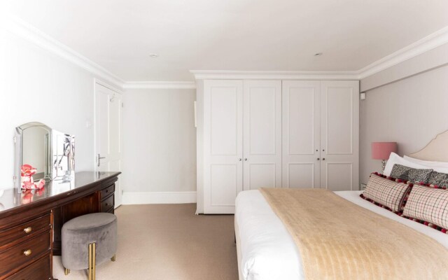 Wonderful Chelsea Apartment