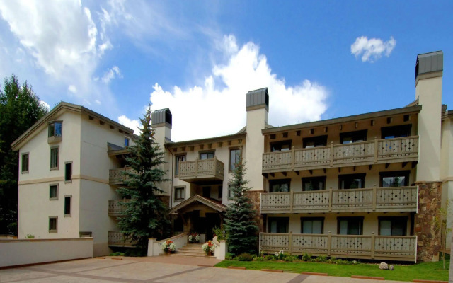 Walk To Slopes Vail And Lionshead By Berkshire Hathaway