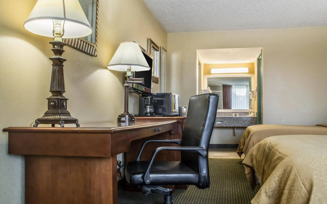 Ramada by Wyndham Rome / Verona