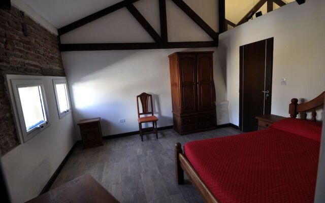 Hotel FATVIAL 4 de Abril