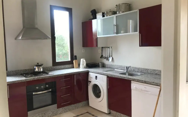 Apple Villa Isolee 51