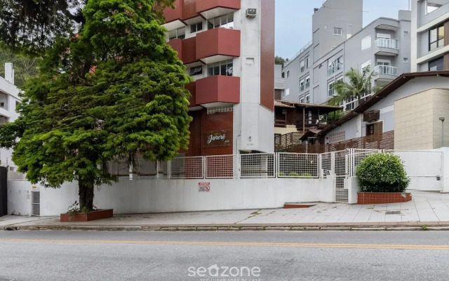 Comfortable Apartment With Barbecue Sje0103