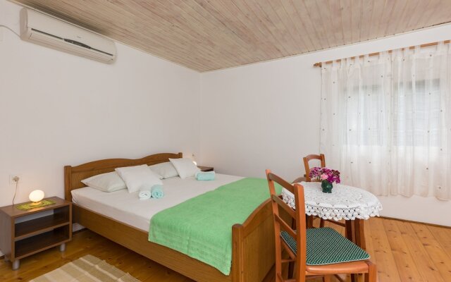 Apartments Miskovic