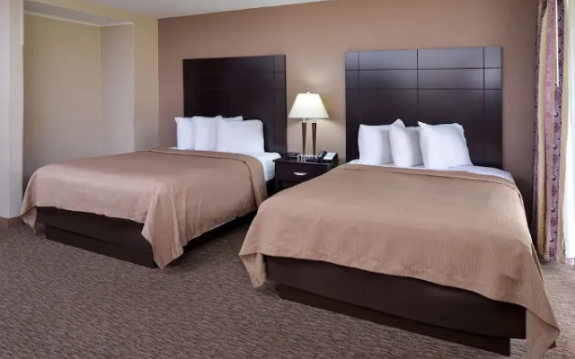 Airport Inn