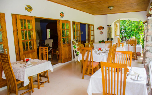 Villa Rafia Guesthouse