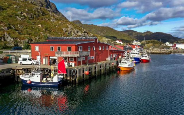 Fish Factory