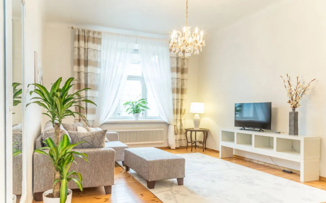 Go Happy Home Apartments