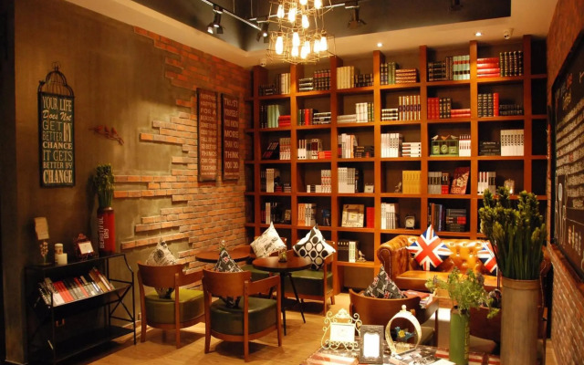 James Joyce Coffetel Xi'an West Chang'an Street University Town