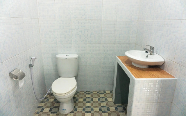 srinadi guest house