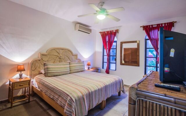 Hacienda San Jose A3 1 Bedroom Condo by RedAwning