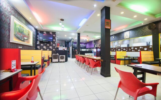 Coin Mulia Hotel by Oyo Rooms