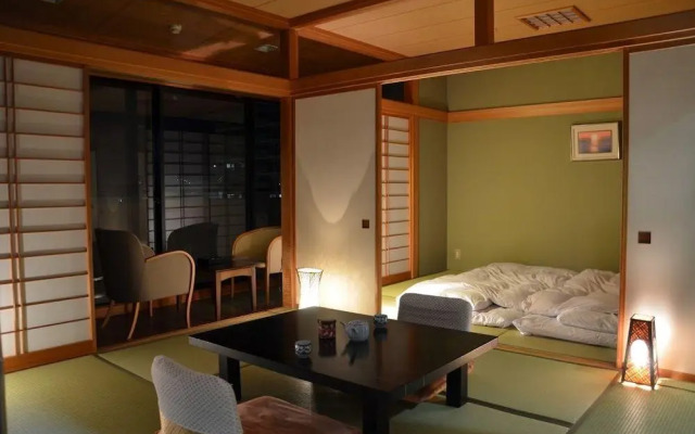 Izu Nagaoka Onsen Sanraku No Yado Sakaya