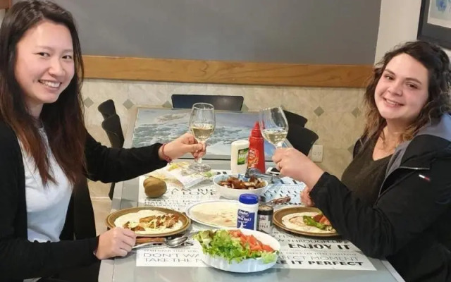 Piwaka Lodge and Backpackers