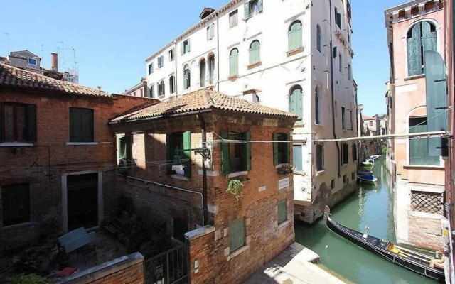 City Apartments - Canova