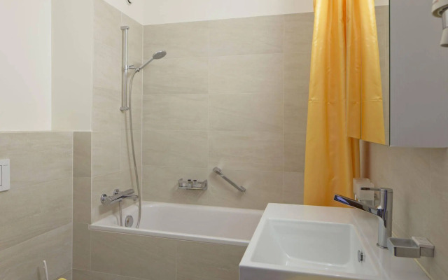 Aparthotel al Lago