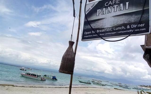 Ketut Bungalow Lembongan